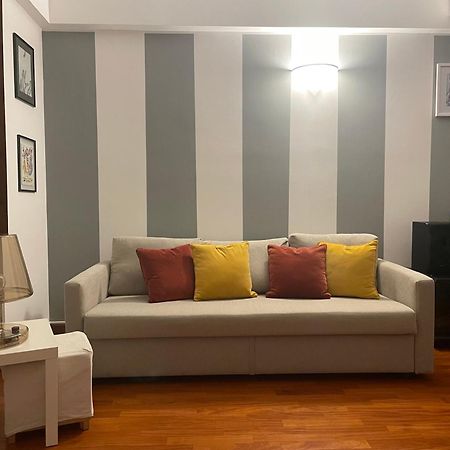 La Casa Di Ringhiera In Sarpi-Sempione-Moscova Apartment Milan Exterior photo